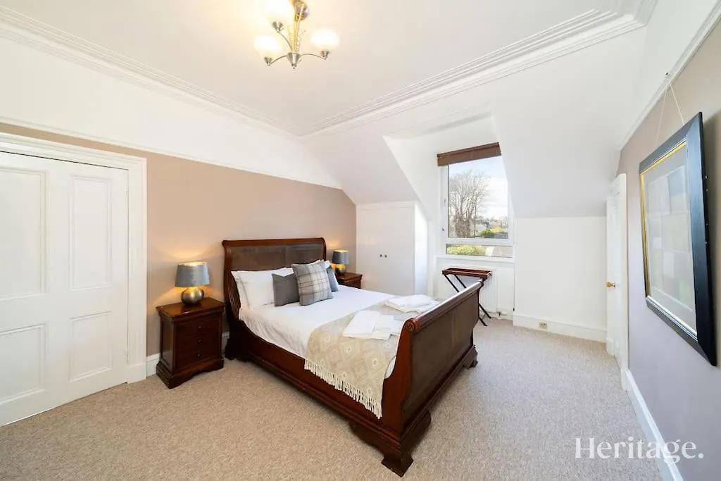 Fountainhall Luxury Townhouse, Aberdeen City Centre